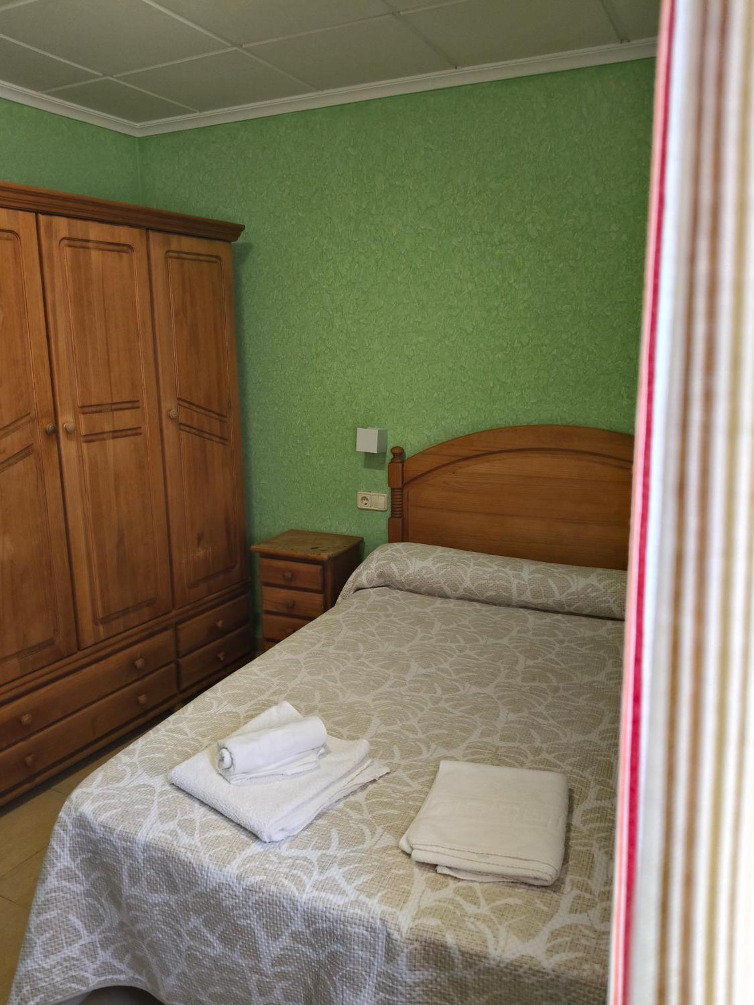 Hostal Restaurante San Carlos Barrio de San Carlos Εξωτερικό φωτογραφία